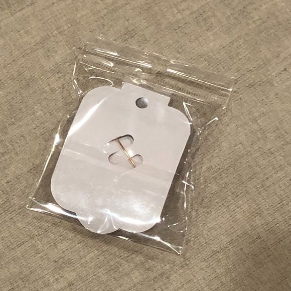 Bee Pin Brooch - Picture 2 of 5